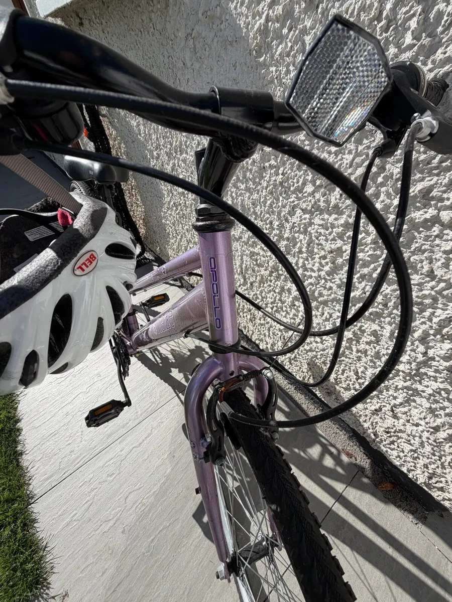 Ladies bicycle - Image 2