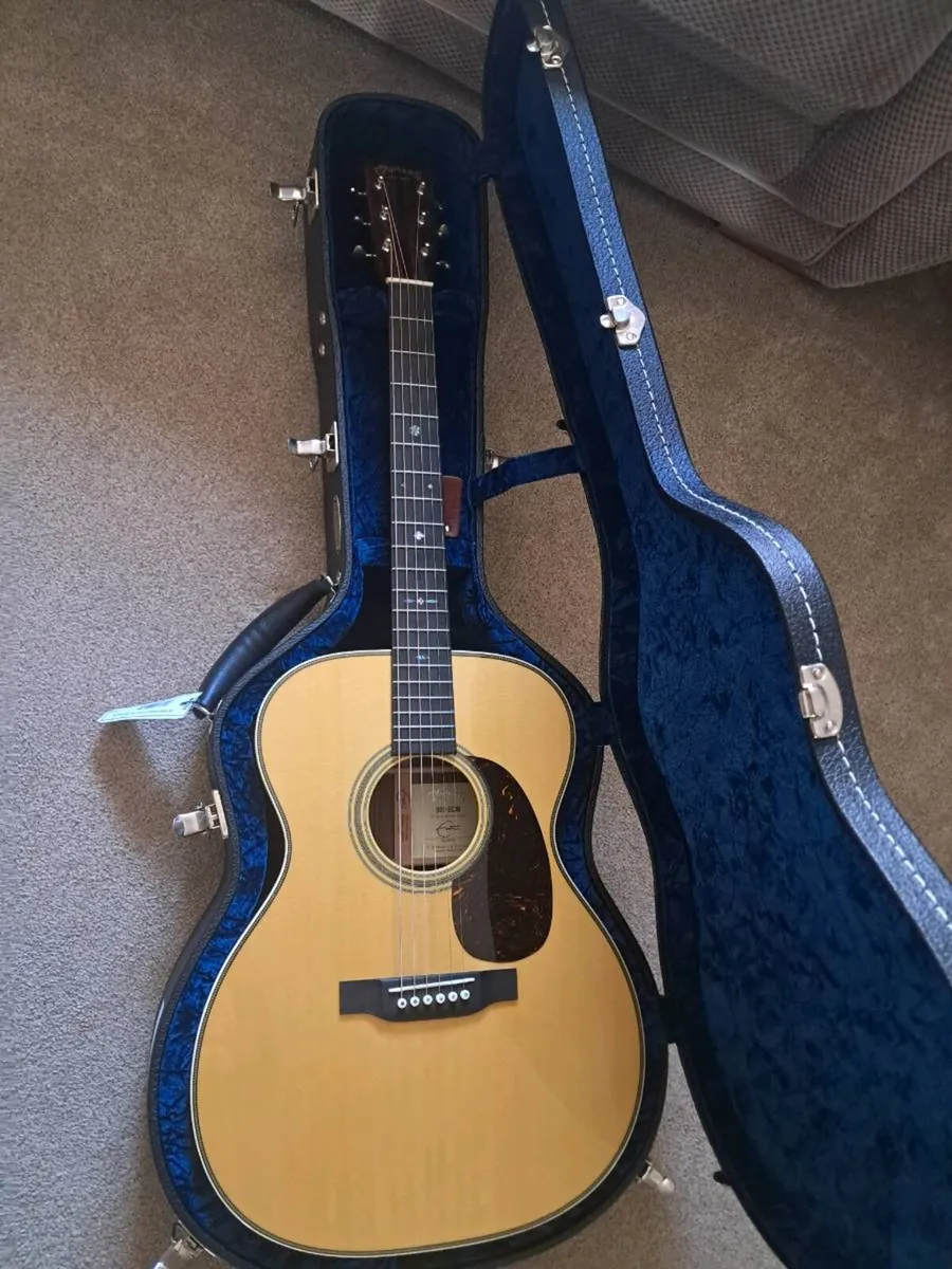 Martin 000EC 30th anniversary - Image 1