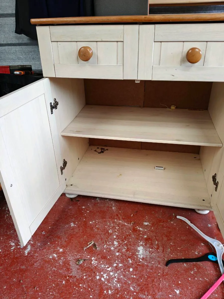 Sideboard/cabinet - Image 2