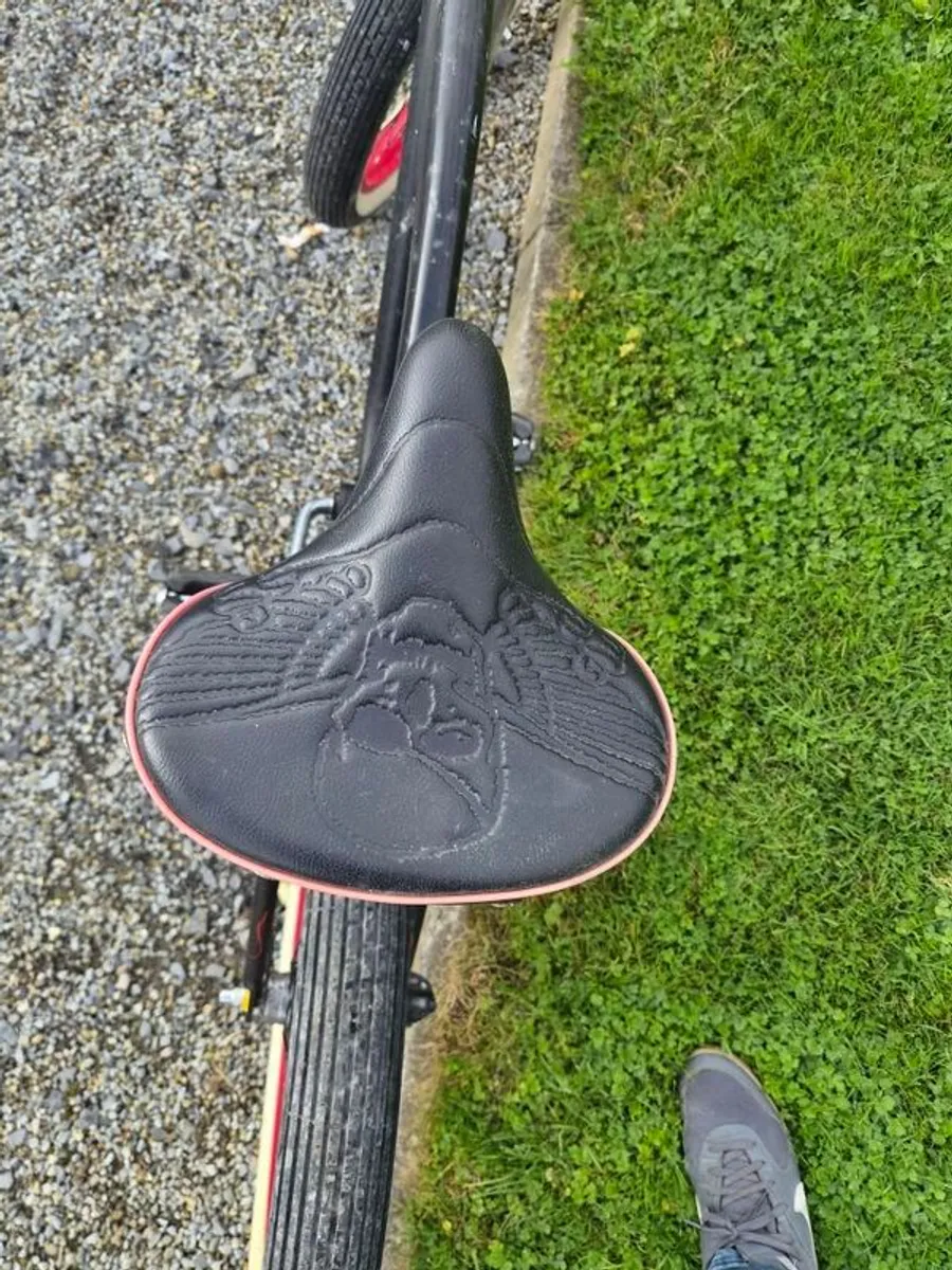 Low rider bicycle - Image 3