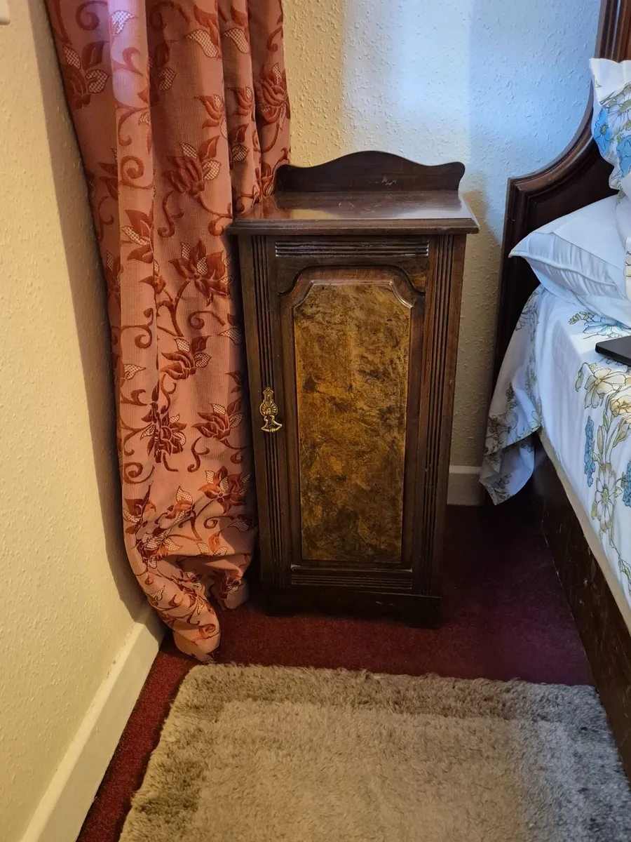 Dresser - Image 2