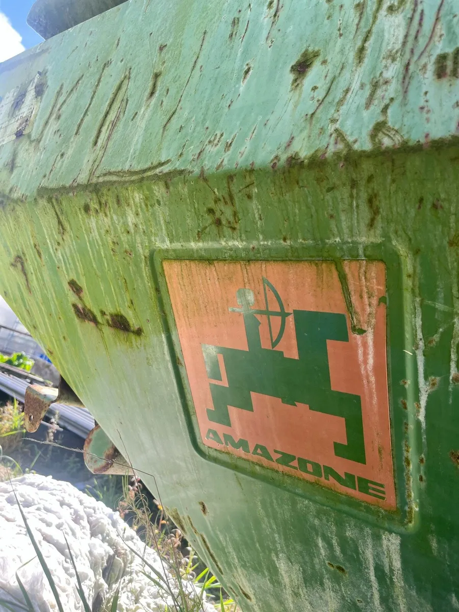 Amazone spreader ZA-F 1204 - Image 4