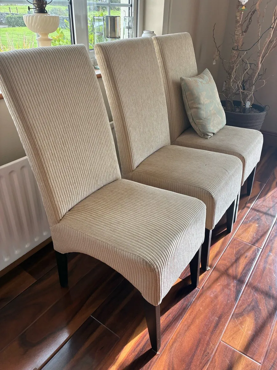 Dining room chairs - Image 3