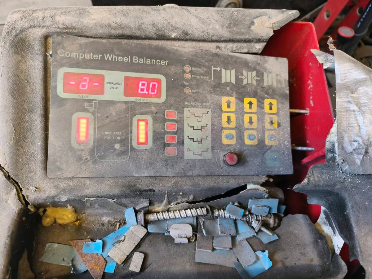 Tyre balancer - Image 4