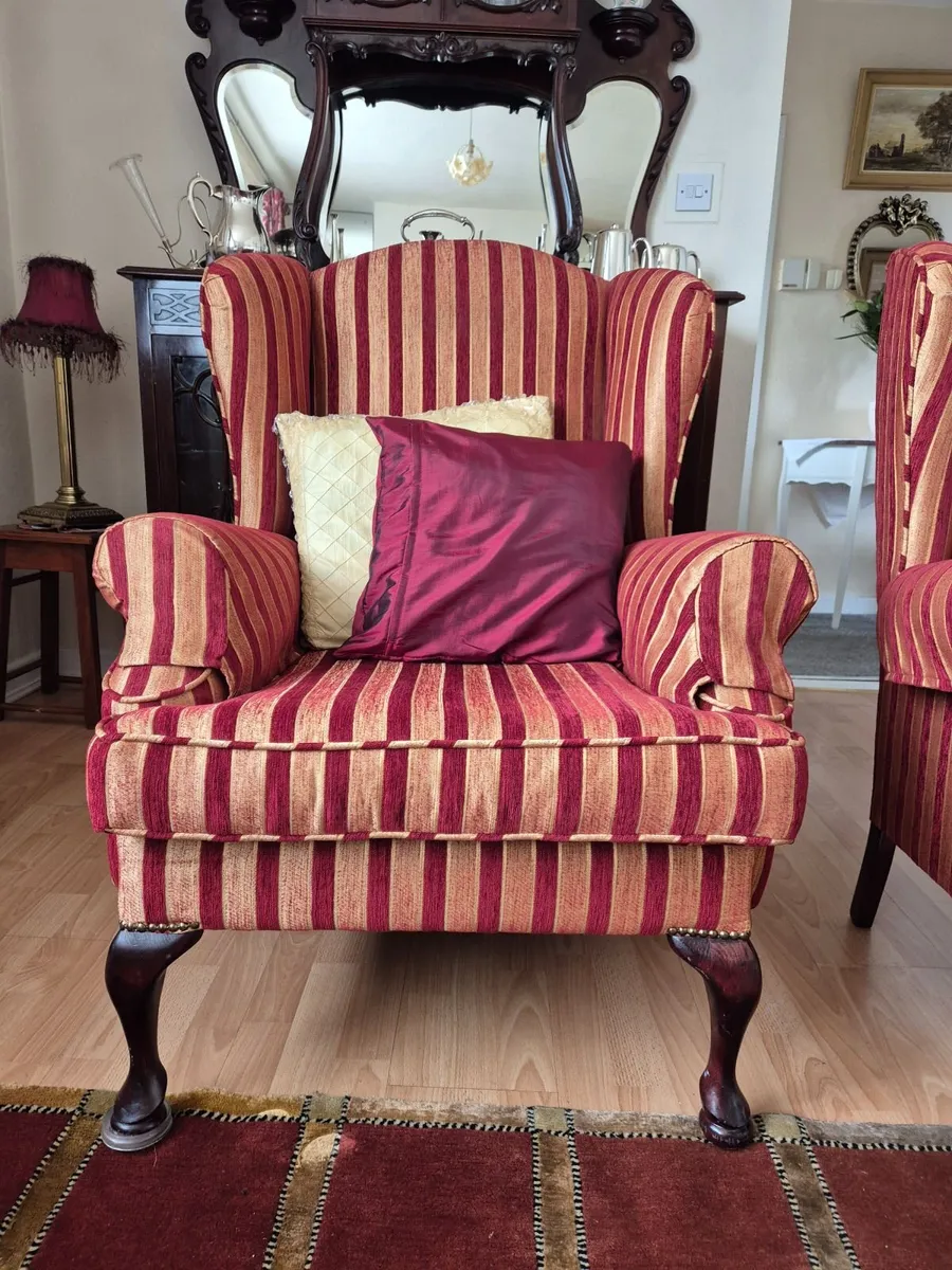 Chairs - Image 3