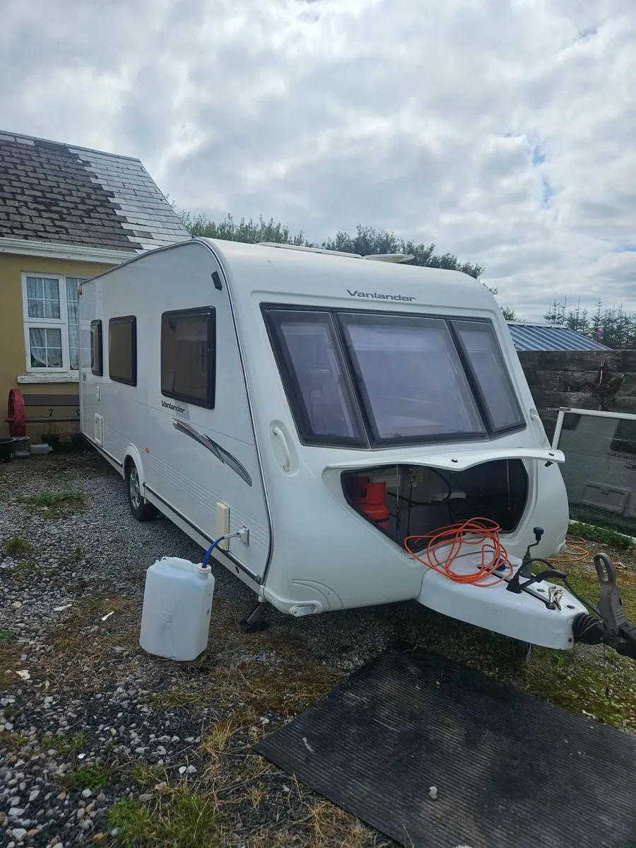ready to use ideal camping live in - Image 3