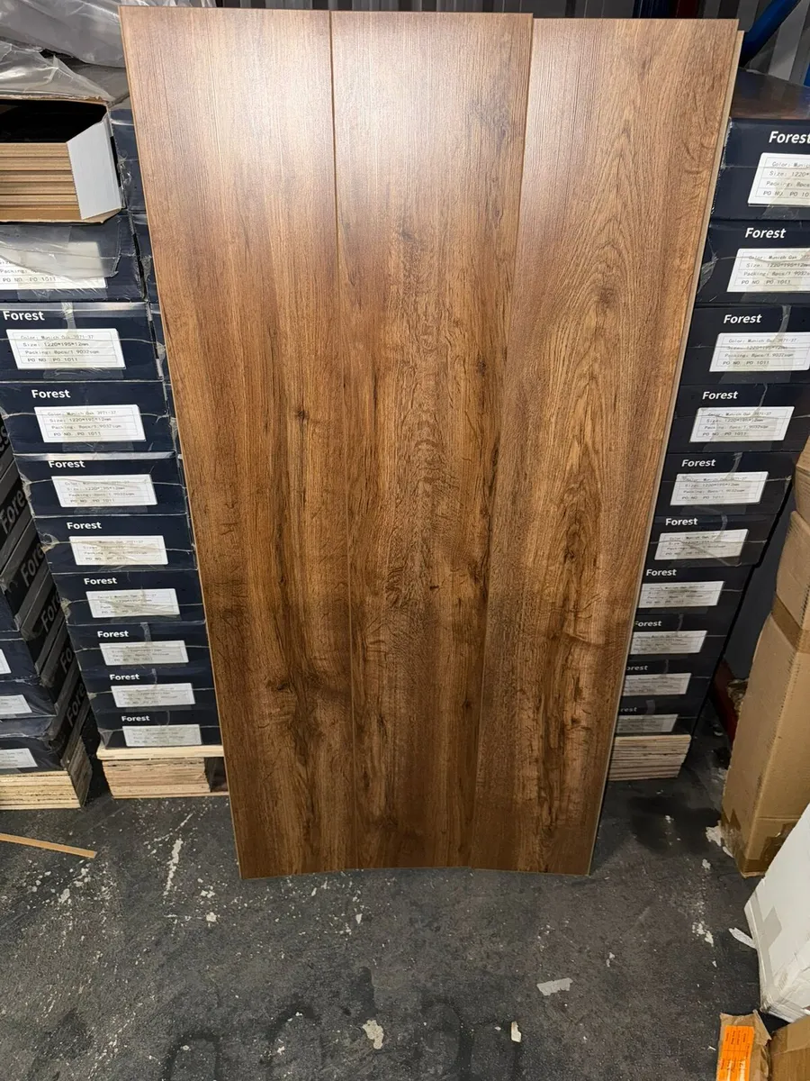 Brand new laminate flooring 12mm