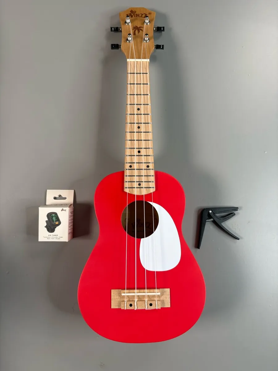 Ukulele + Case + Tuner + Capo - Image 2