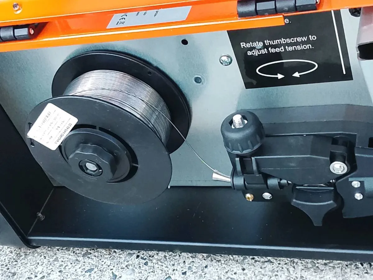 250amp  arc mig Tig gasless - Image 2