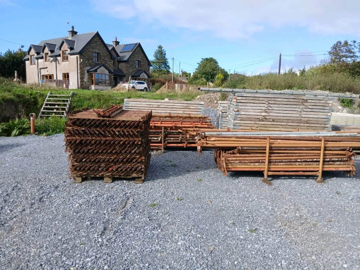 Scaffold - Image 3