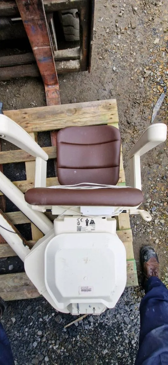 Chairlift - Image 3