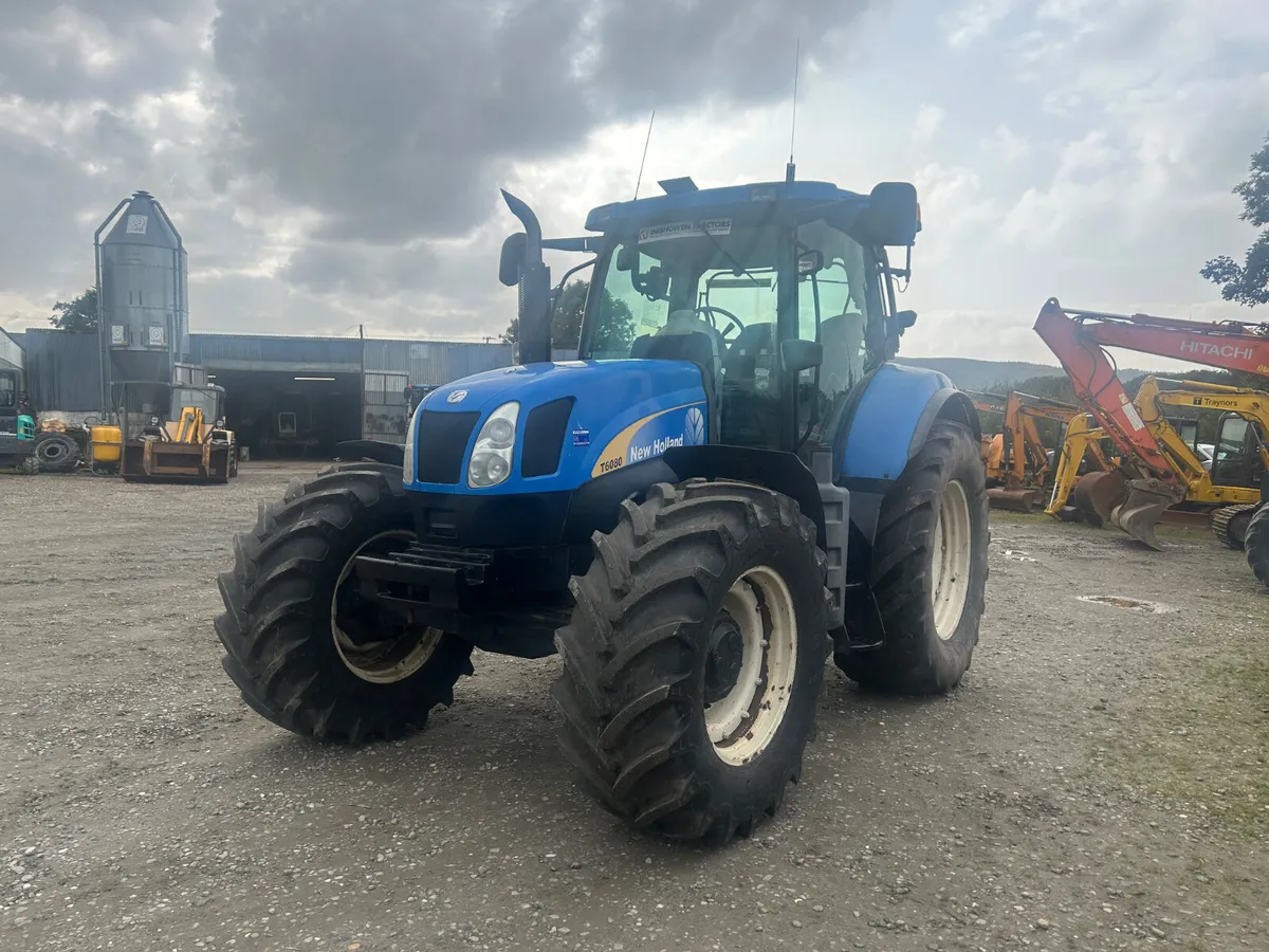 2010 New Holland T6080 - Image 2