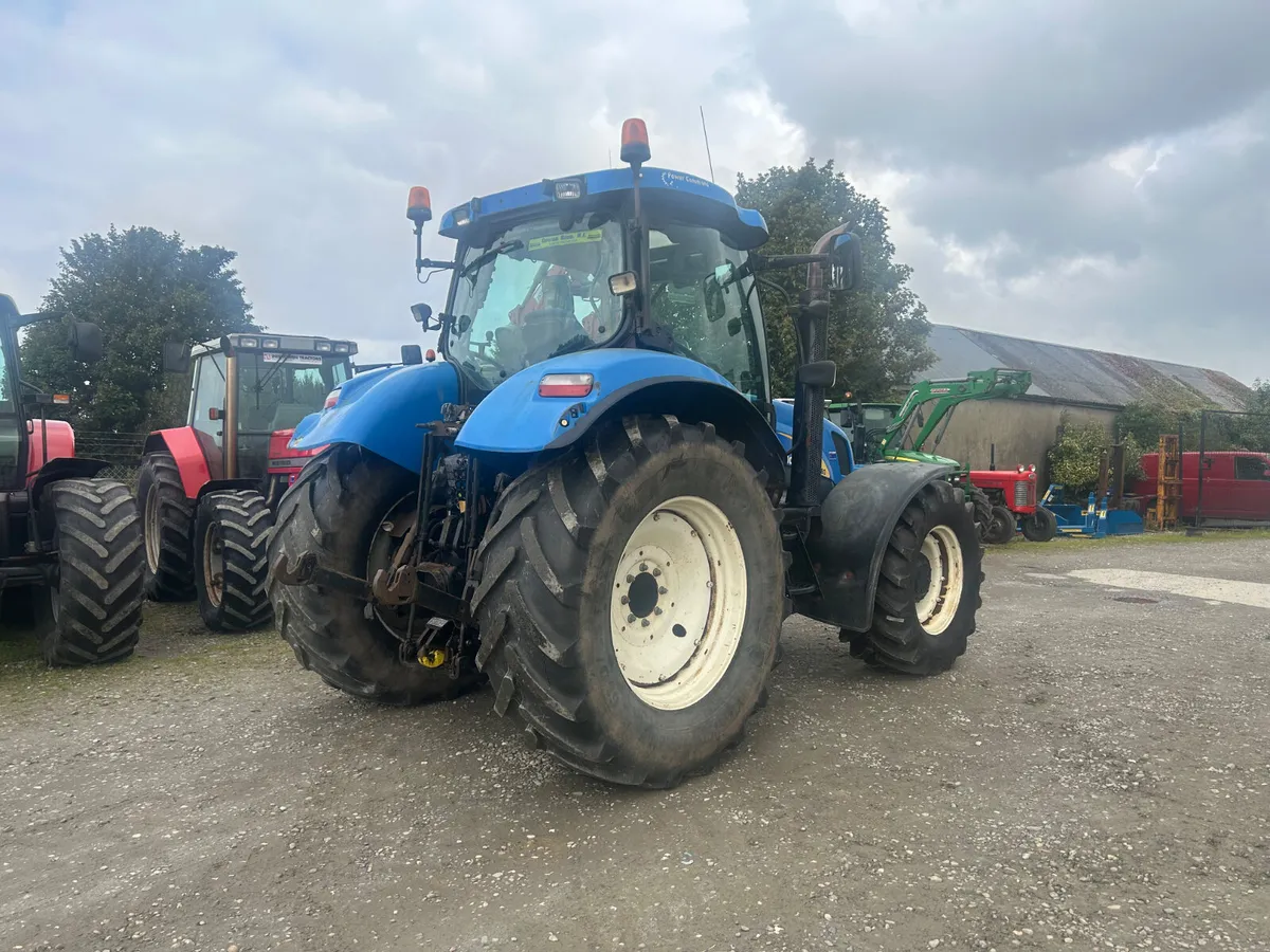 2010 New Holland T6080 - Image 4