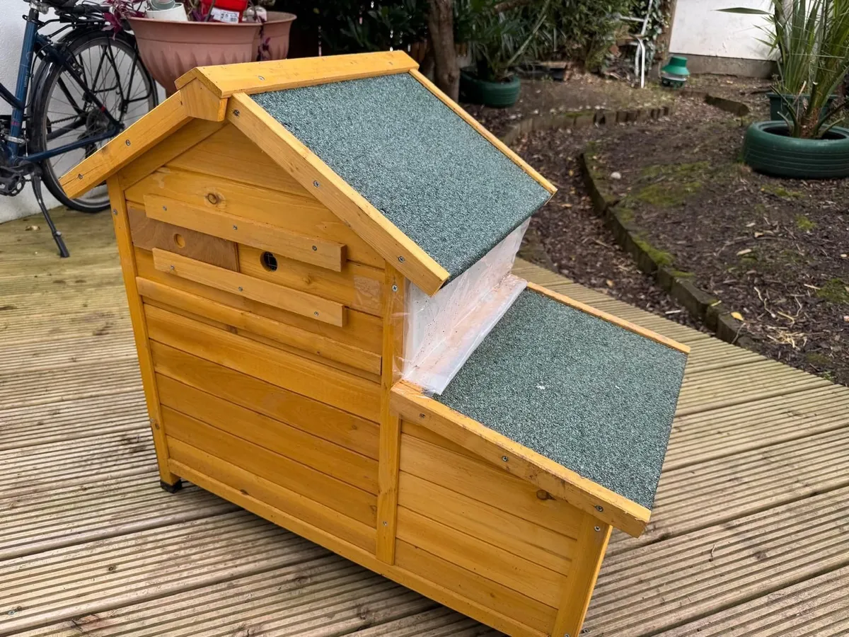 Wooden coop for sale - Image 2