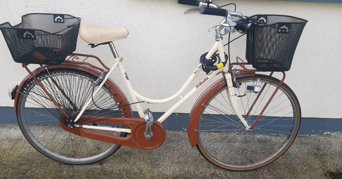 Ladies bike - Image 3