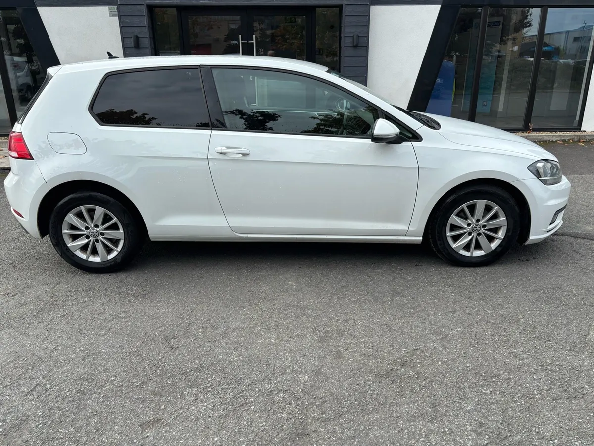 Volkswagen Golf van 2018 - Image 2