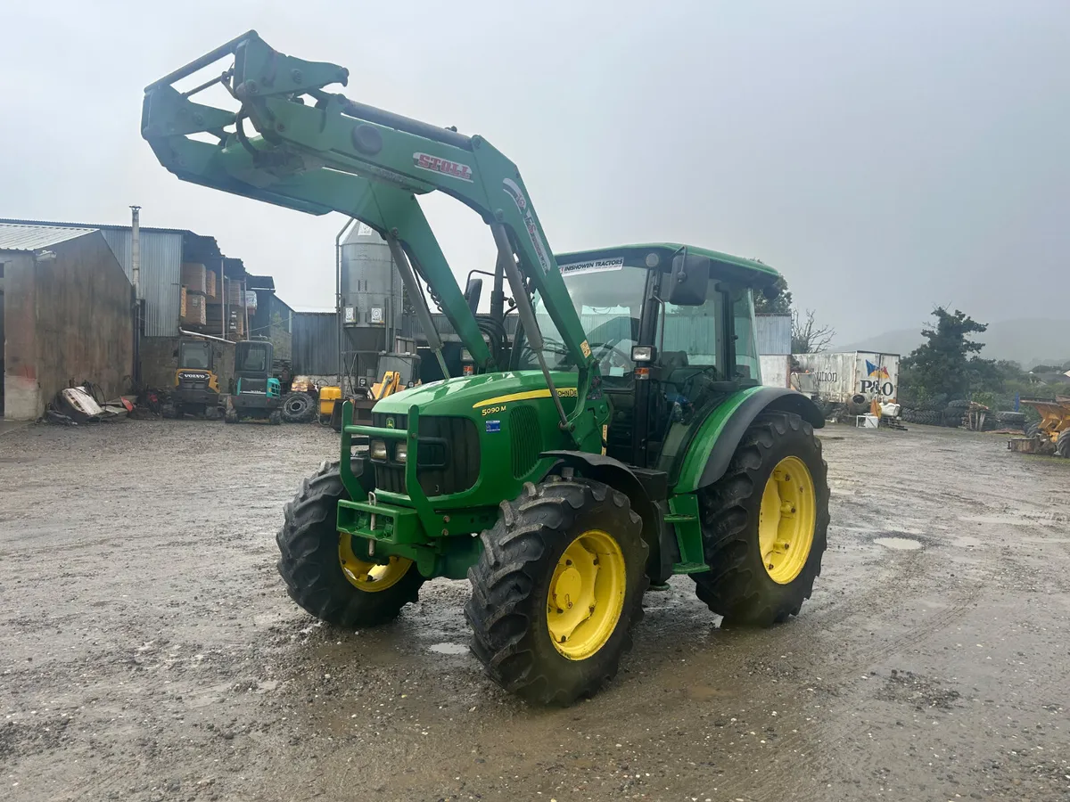 2012 John Deere 5090M - Image 4