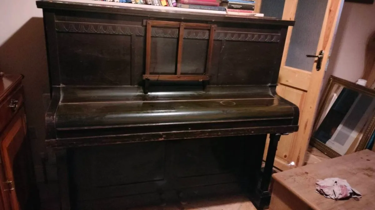 Saffoll and Martin up right piano. Good condition. - Image 2