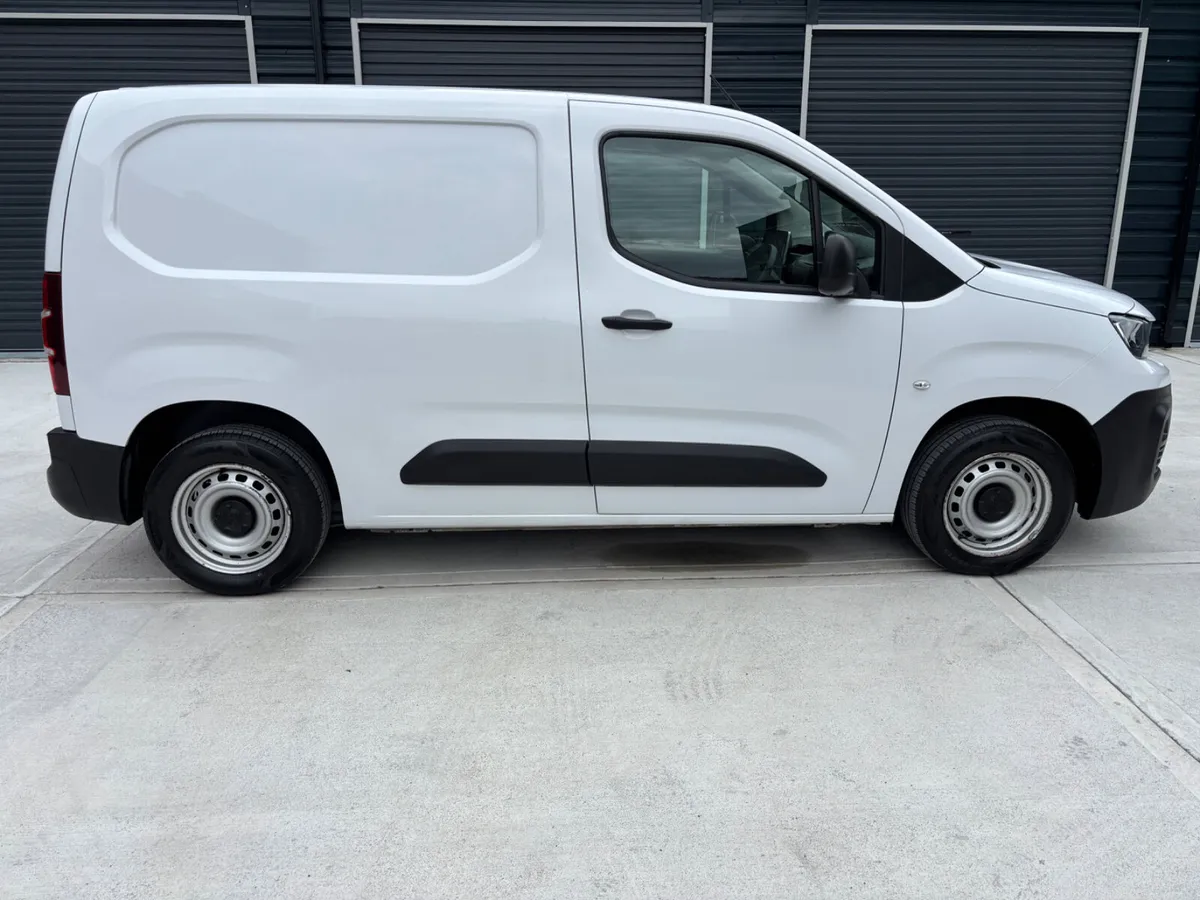 2023 Peugeot Partner 1.5 Diesel - Image 1