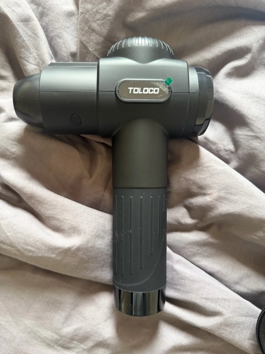 TOLOCO EM26 Massage Gun + Attachment + Case - Image 2