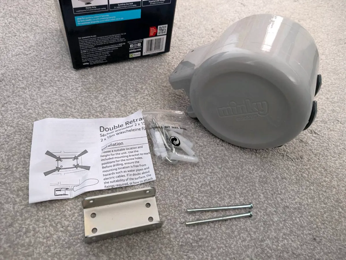 Minky SureGrip 30m Double Retractable Clothesline - Image 2