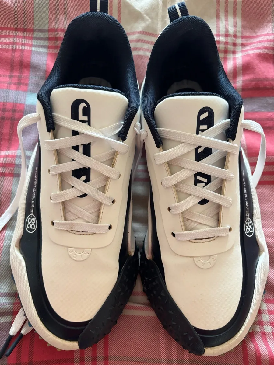 GFore golf shoes - Image 1