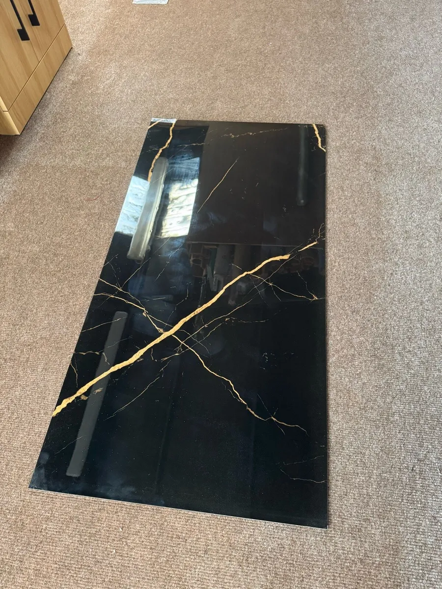 Golden Black Tile 60cm x 120cm - Image 1