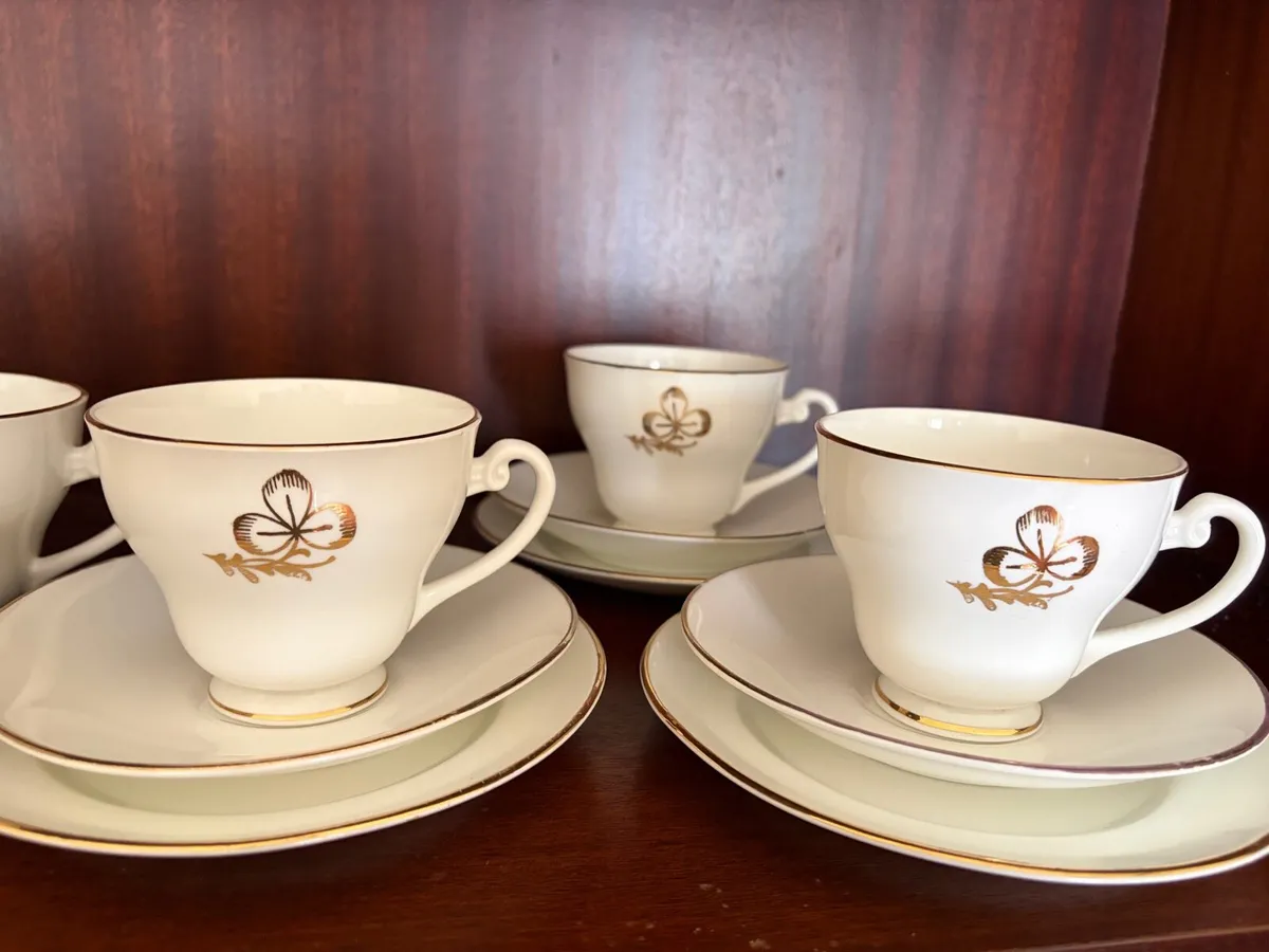 Vintage Regina Fine Bone China Tea Set - Image 3