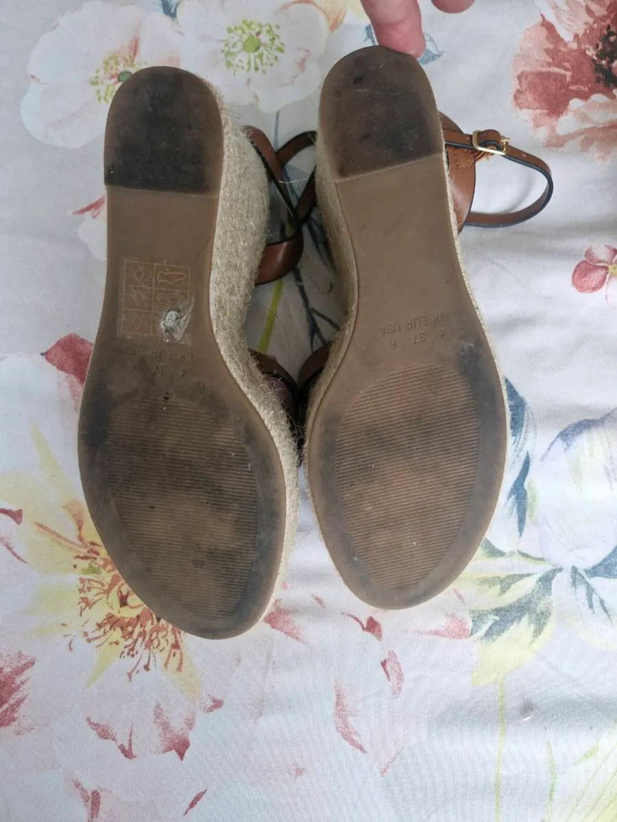 Brown Wedges - Image 3