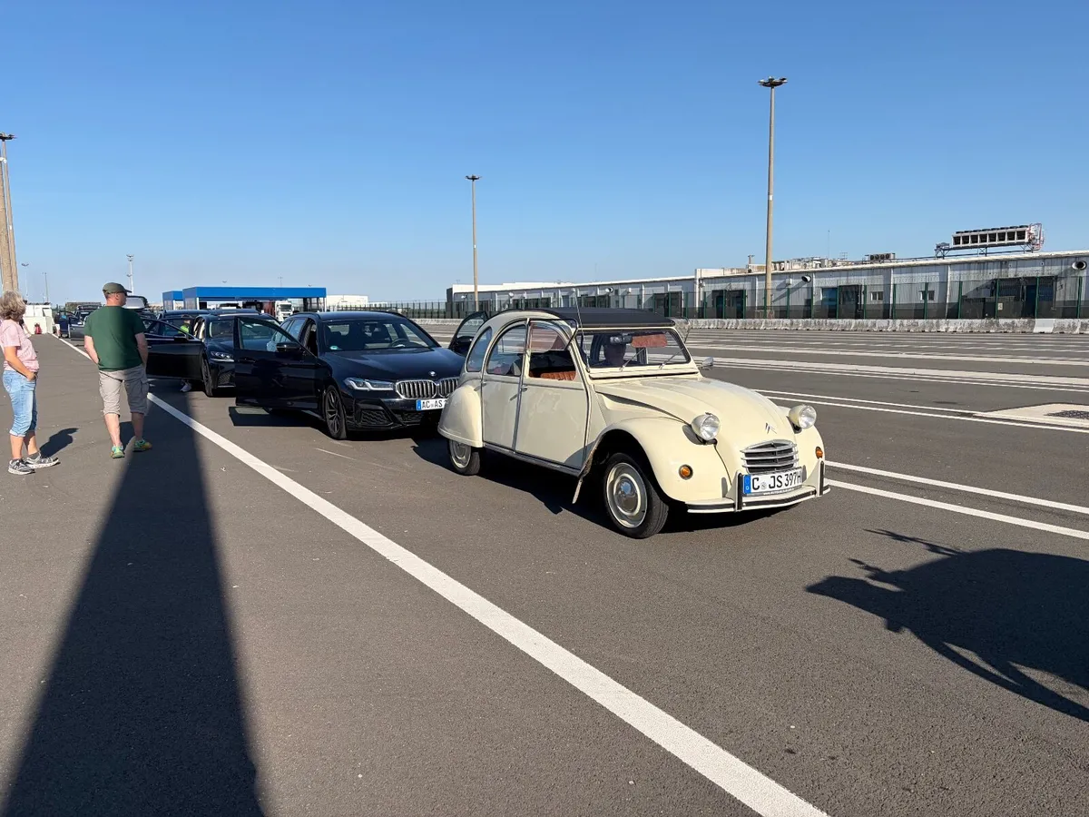 Oldtimer, 2CV4 - Image 3
