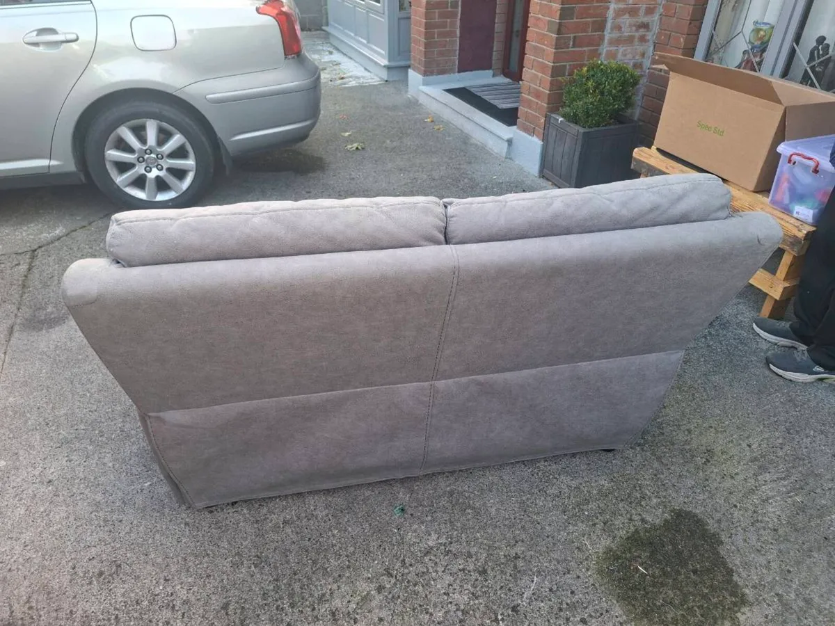 2 seater - Image 4