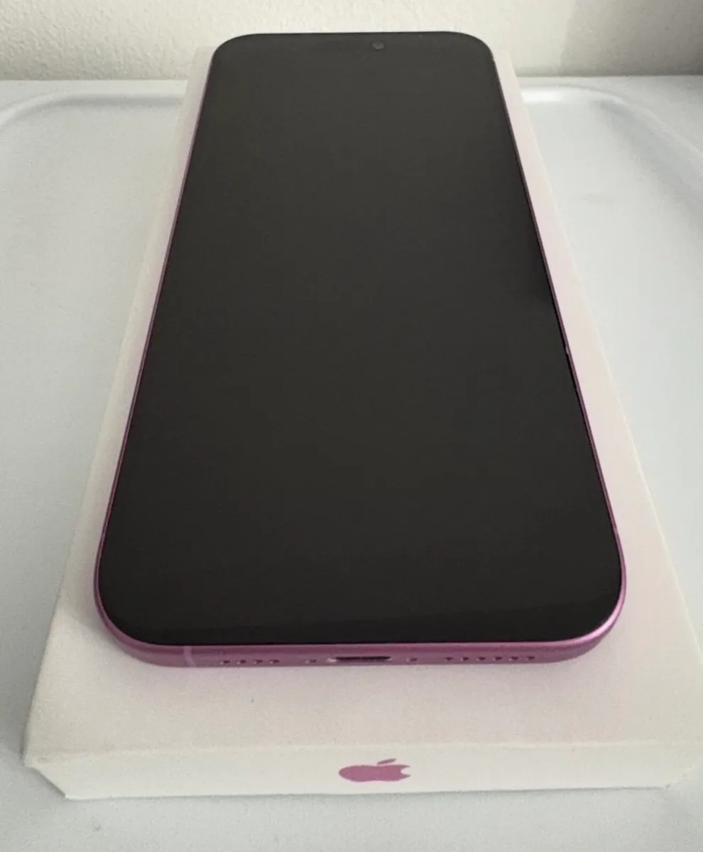 iphone 16 plus Pink - Image 2