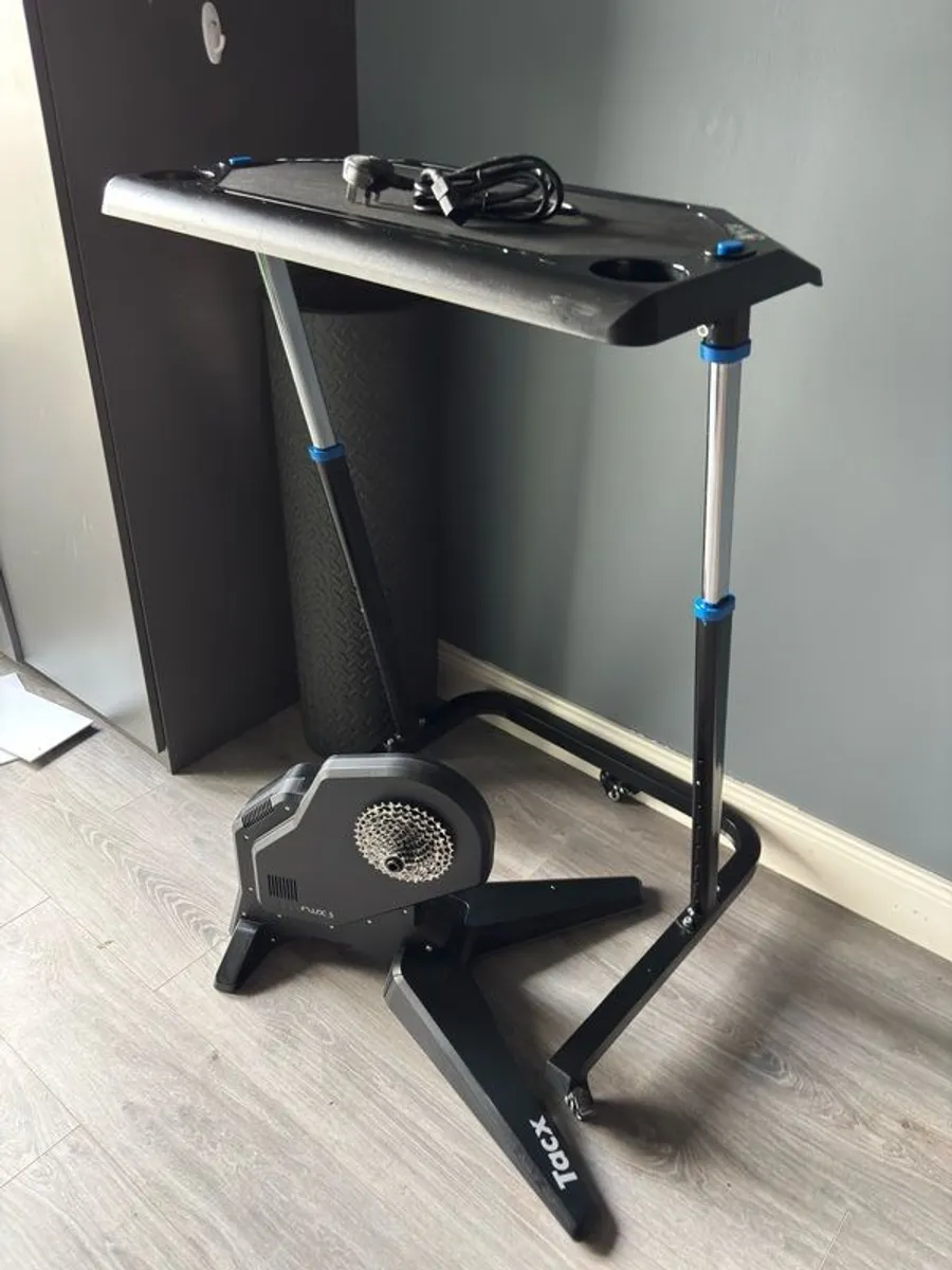 Tacx Flux S Turbo Trainer and Table - Image 2
