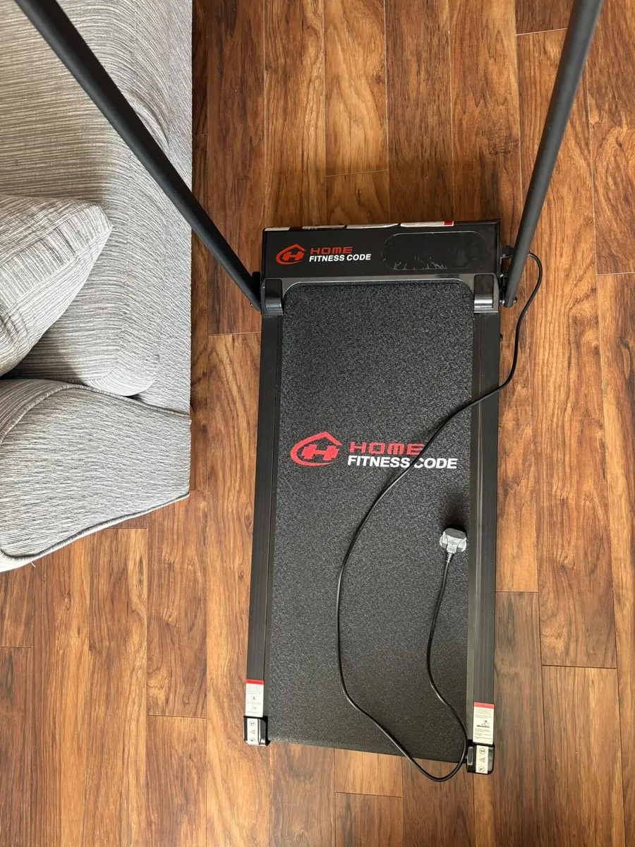 Treadmill for sale - speed 1-6km/hr - Image 4