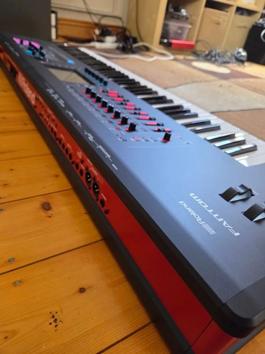 Roland Fantom 7 EX - Image 4