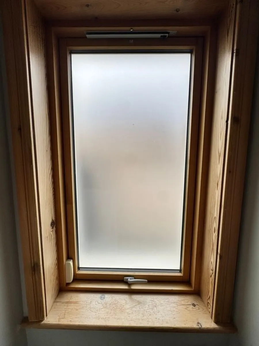 Frosted Double Glazed Timber/Aluminium Windows 3 Sizes - Image 3