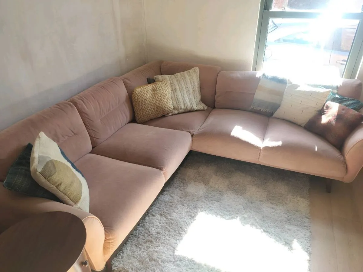 Couch - Image 1