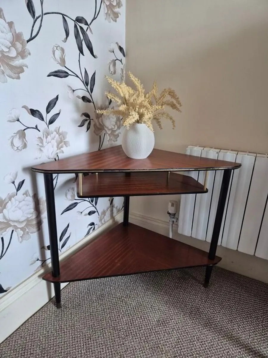 mid century corner table - Image 2