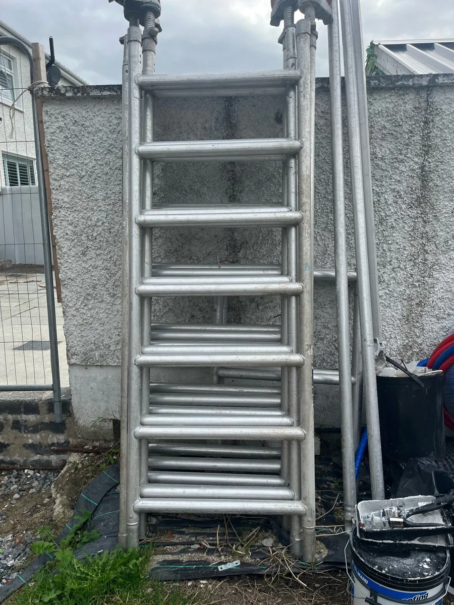 Ally Tower - Scaffolding - Image 1