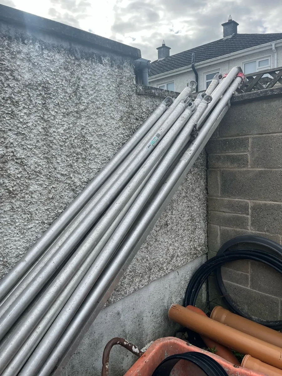 Ally Tower - Scaffolding - Image 2