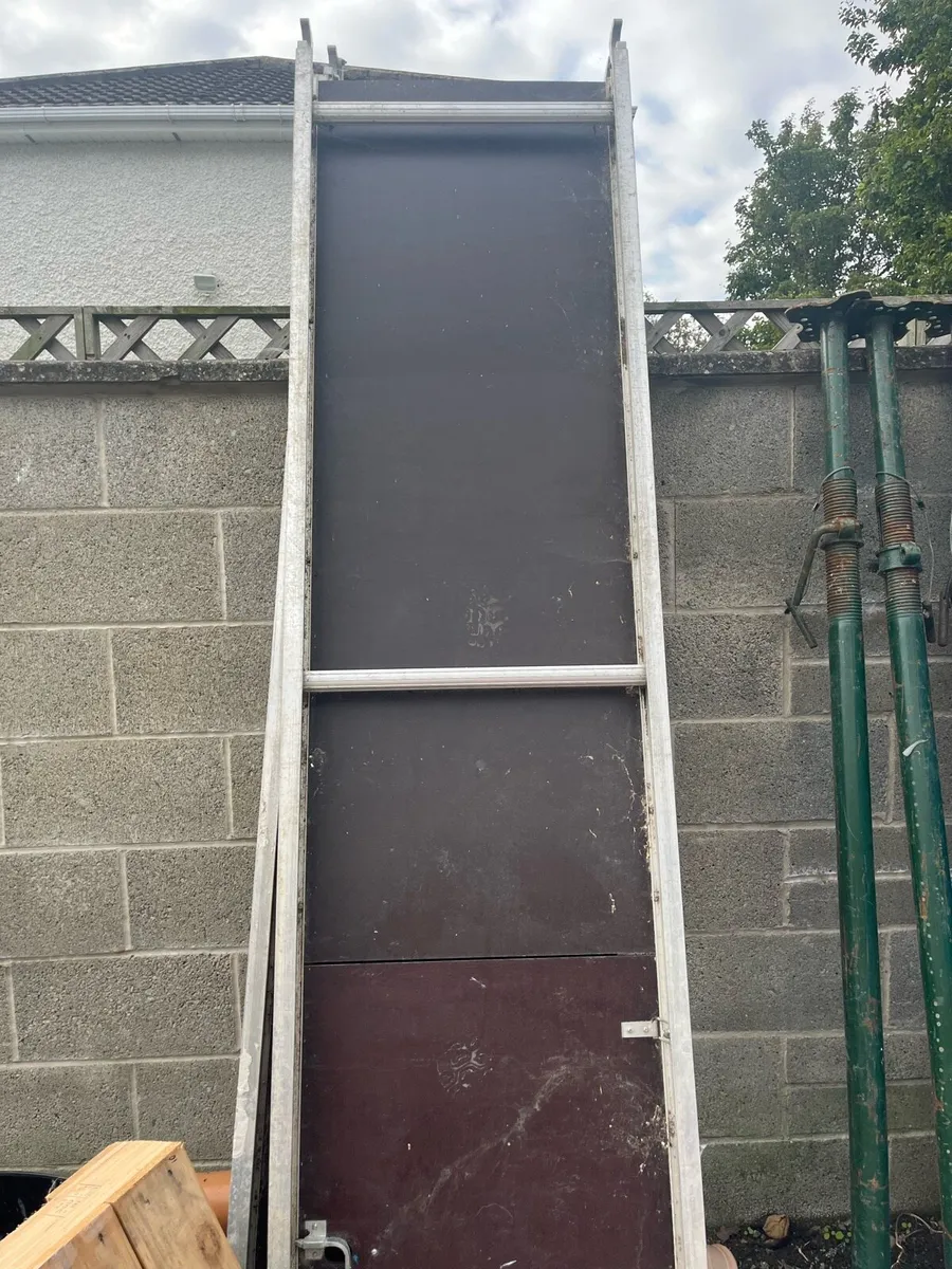 Ally Tower - Scaffolding - Image 3