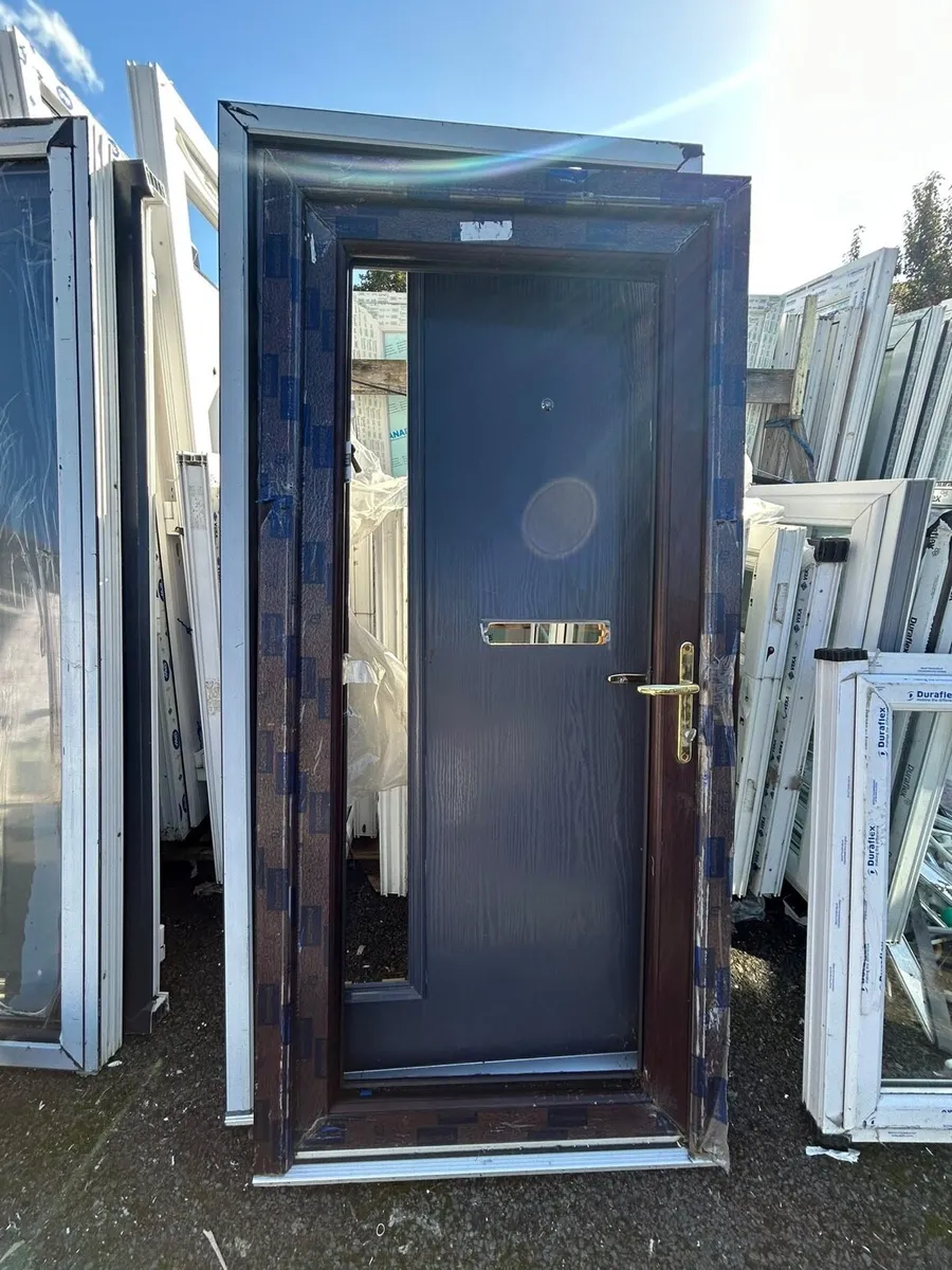 PVC doo - Image 1