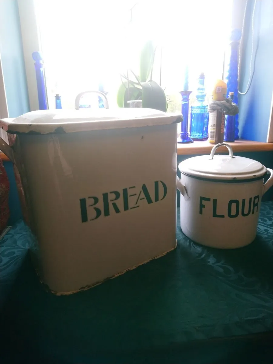 Vintage bread and flour tins