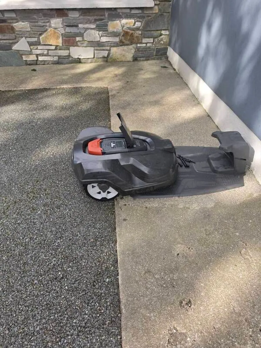 Husqvarna Automower 420 - Image 2