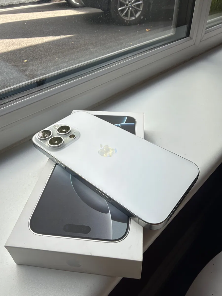 IPHONE 16 PRO MAX 256GB UNLOCKED - Image 1