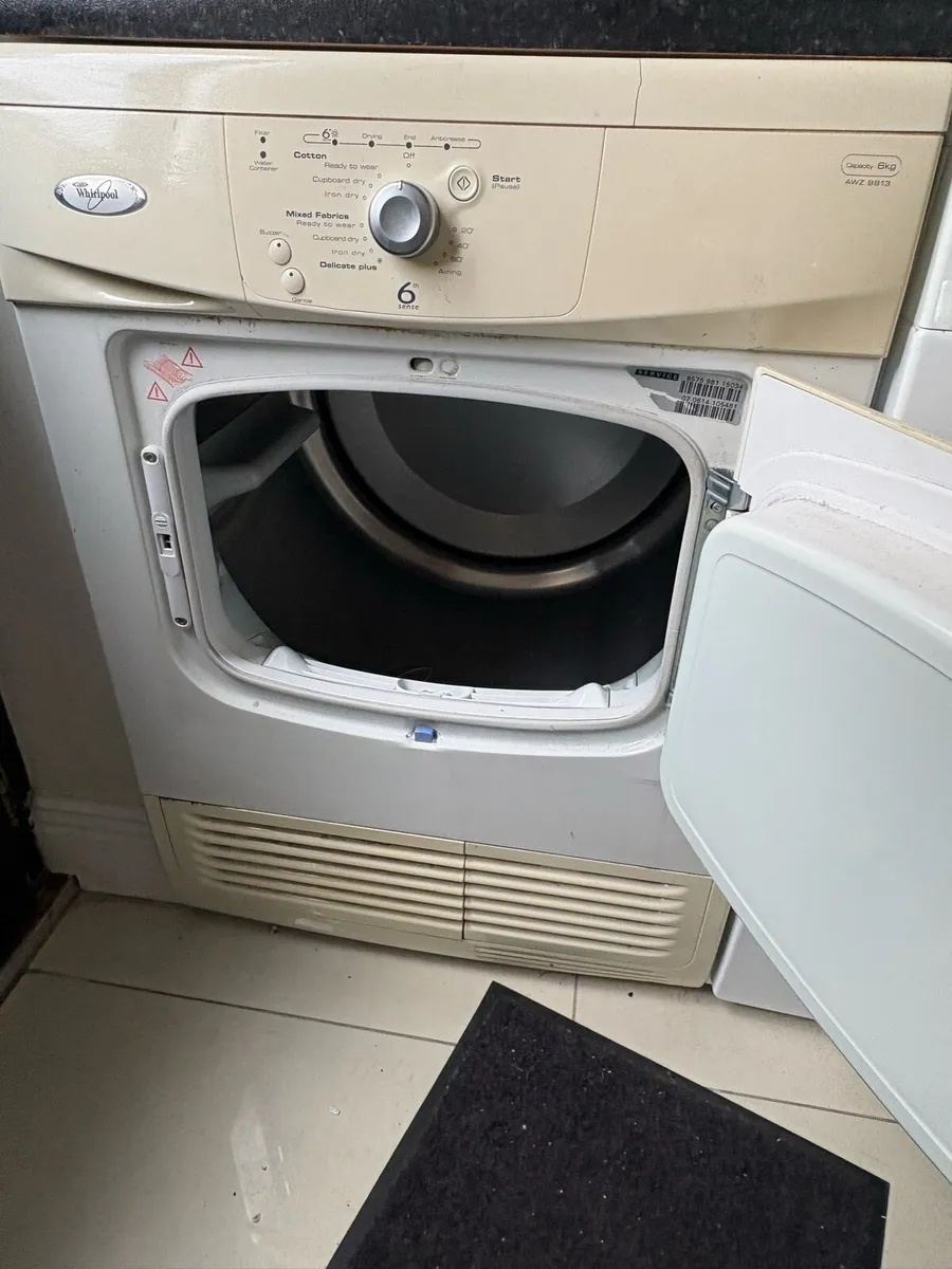 Whirlpool tumble dryer - Image 2