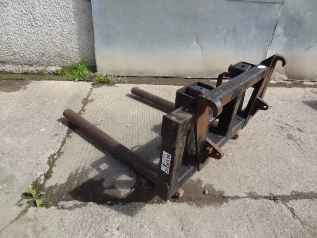 Hydraulic Bale Handlers - Image 4