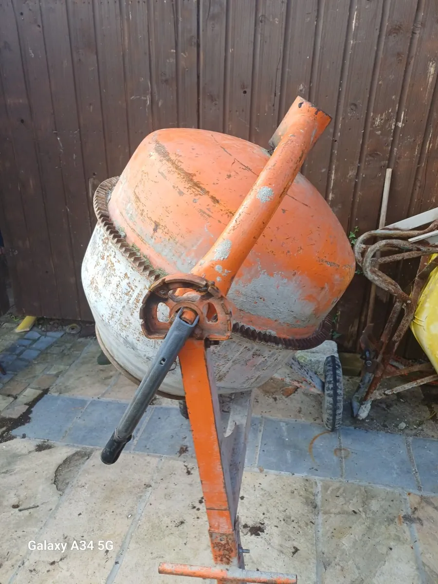 Cement Mixer - Image 1