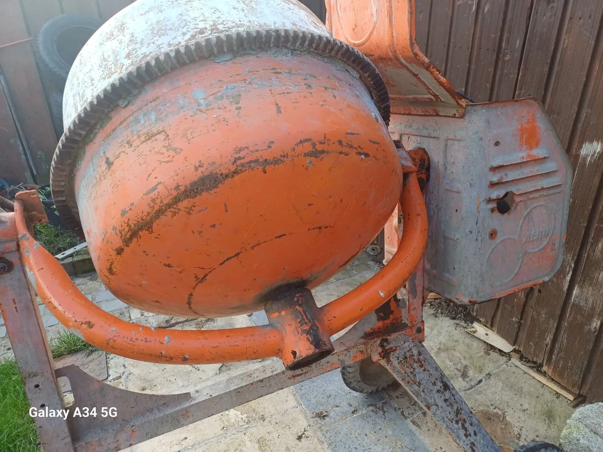 Cement Mixer - Image 3