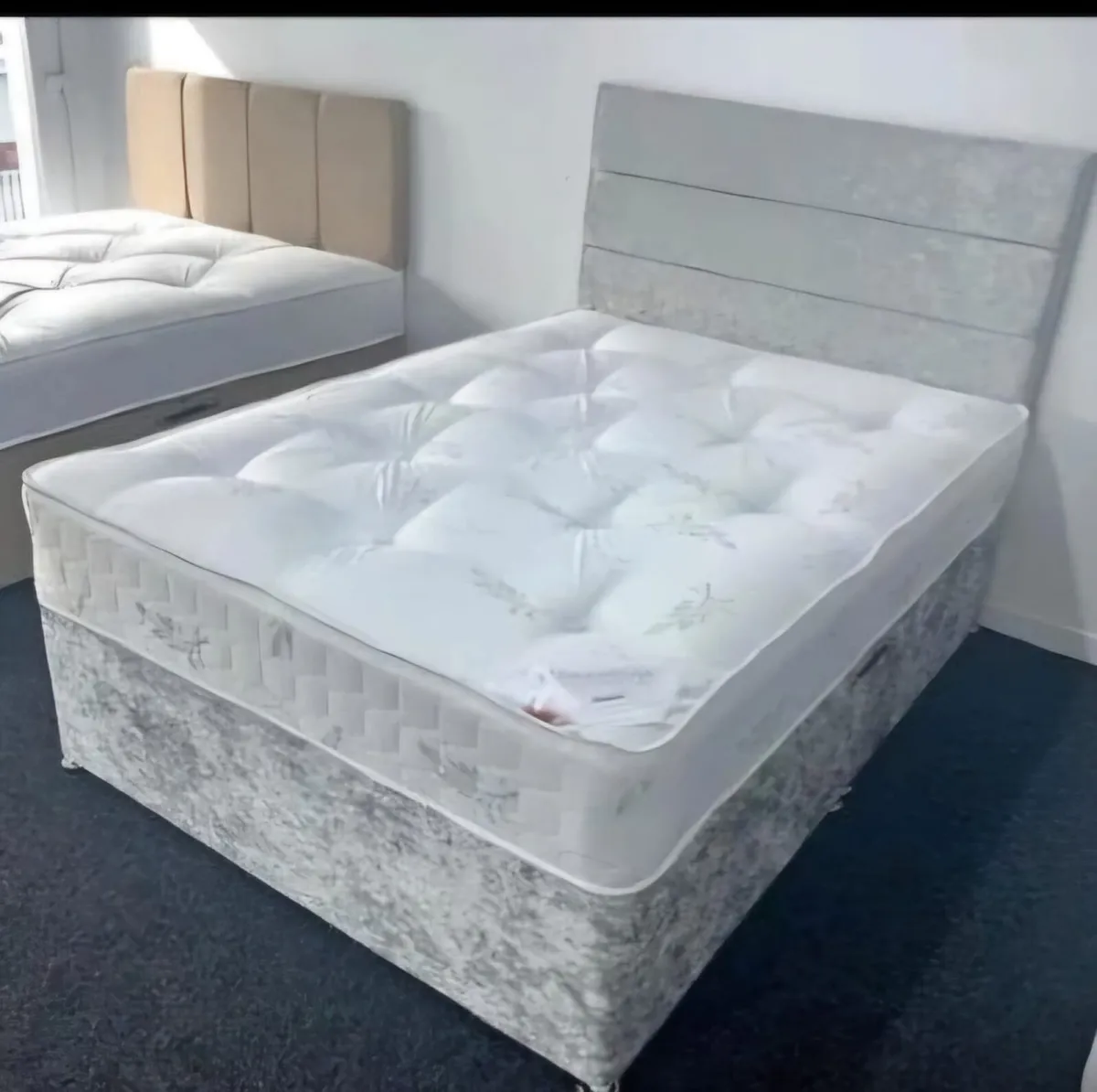 King size divan with mattress included - Image 3